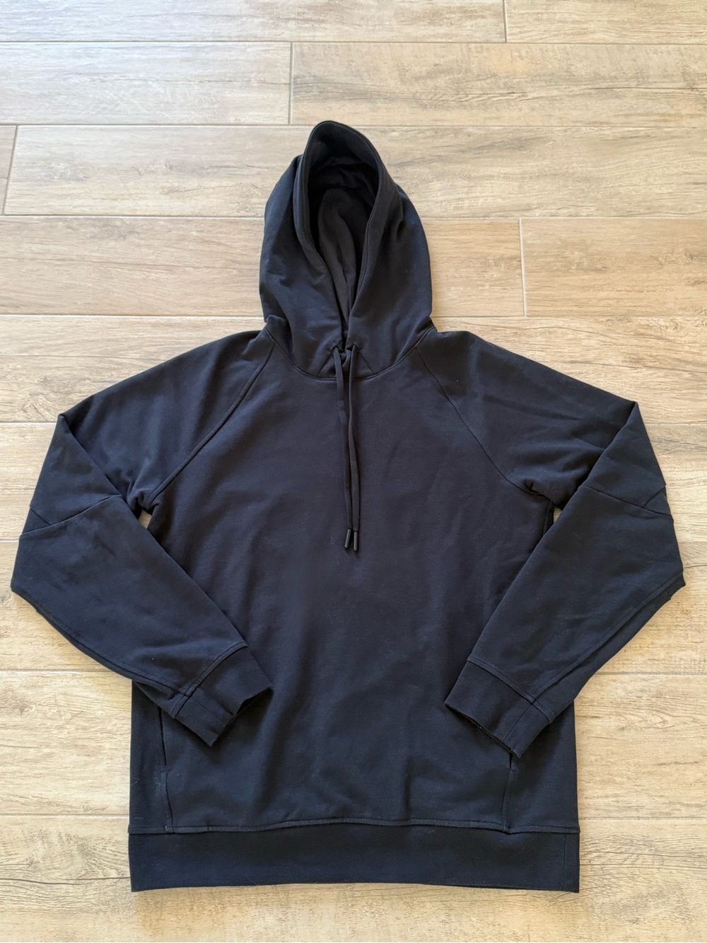 lululemon athletica Men's Black Hooded Pullover Sweatshirt